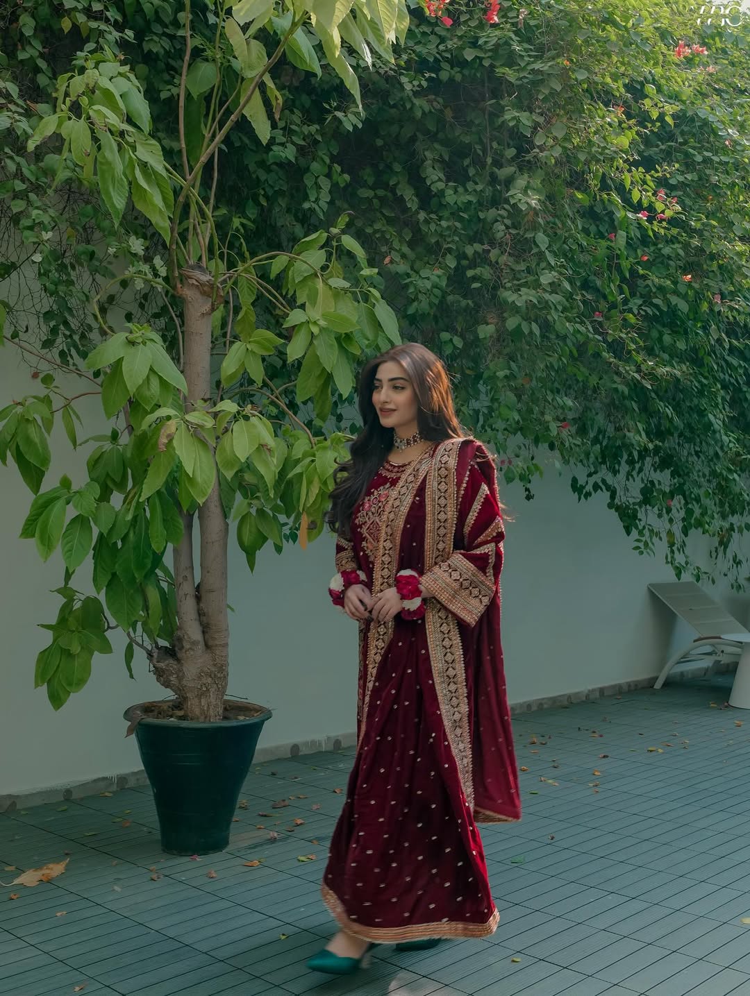 Aneela’s VELVET - Mehroon Warm