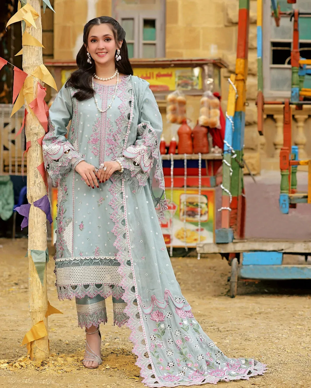 Aneelas Lawn - grey gwrl