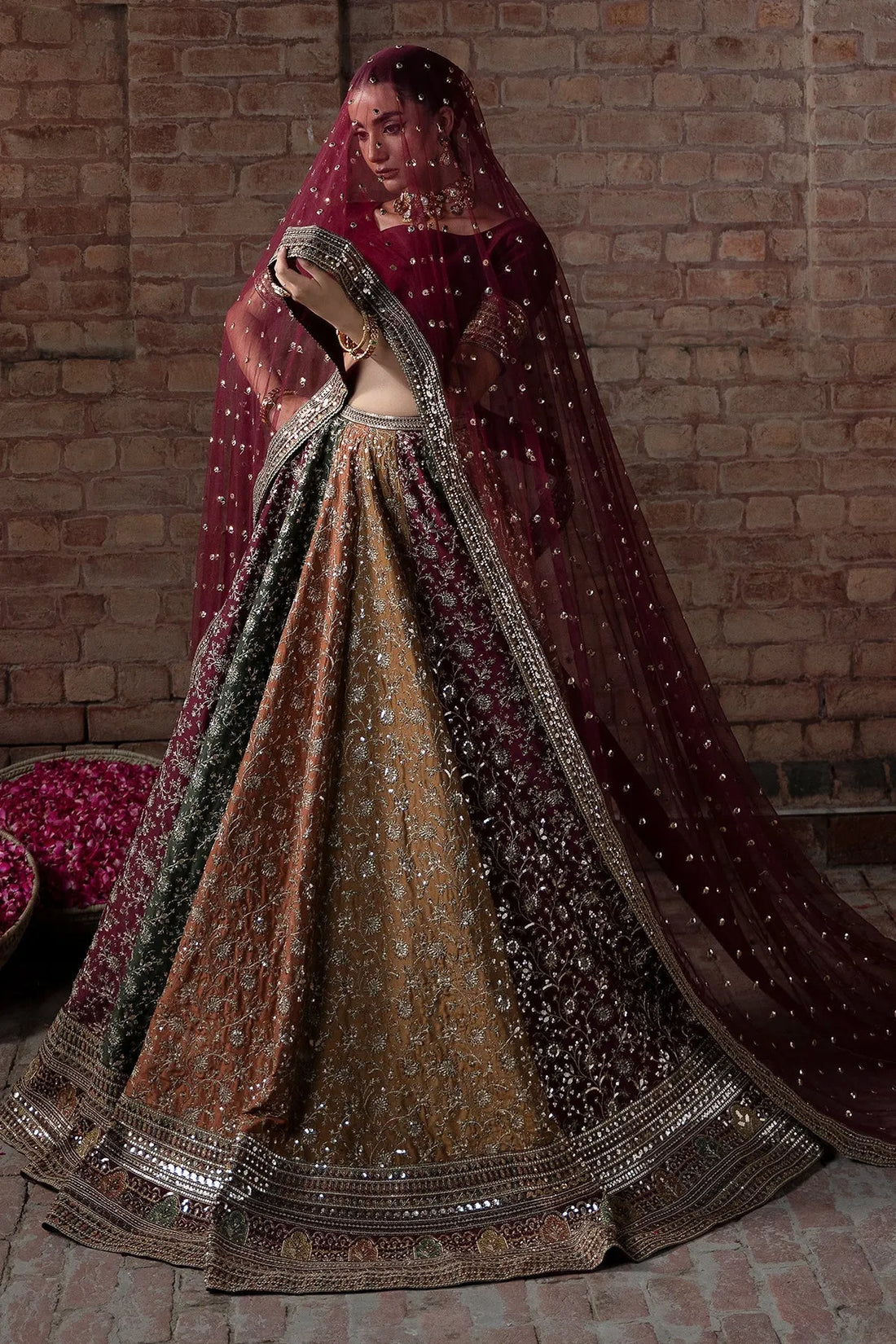 Mina kashif - Lengha choli