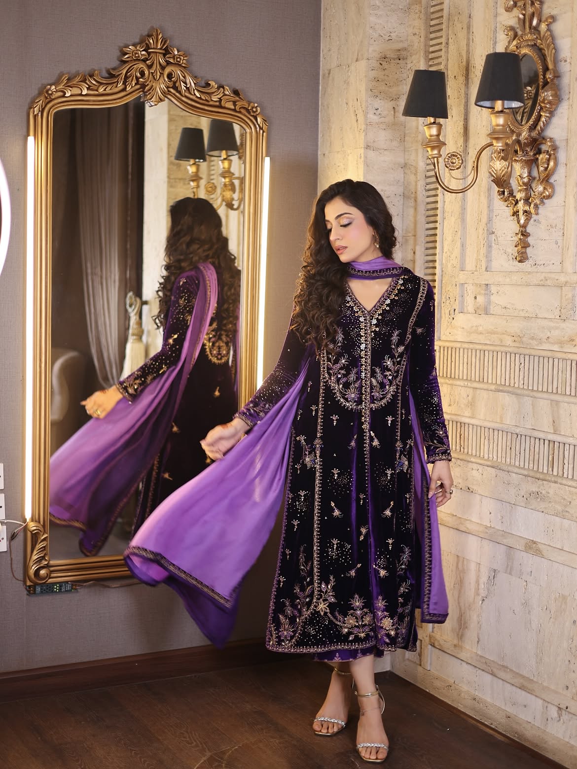 Farah talib aziz - Velvet purple