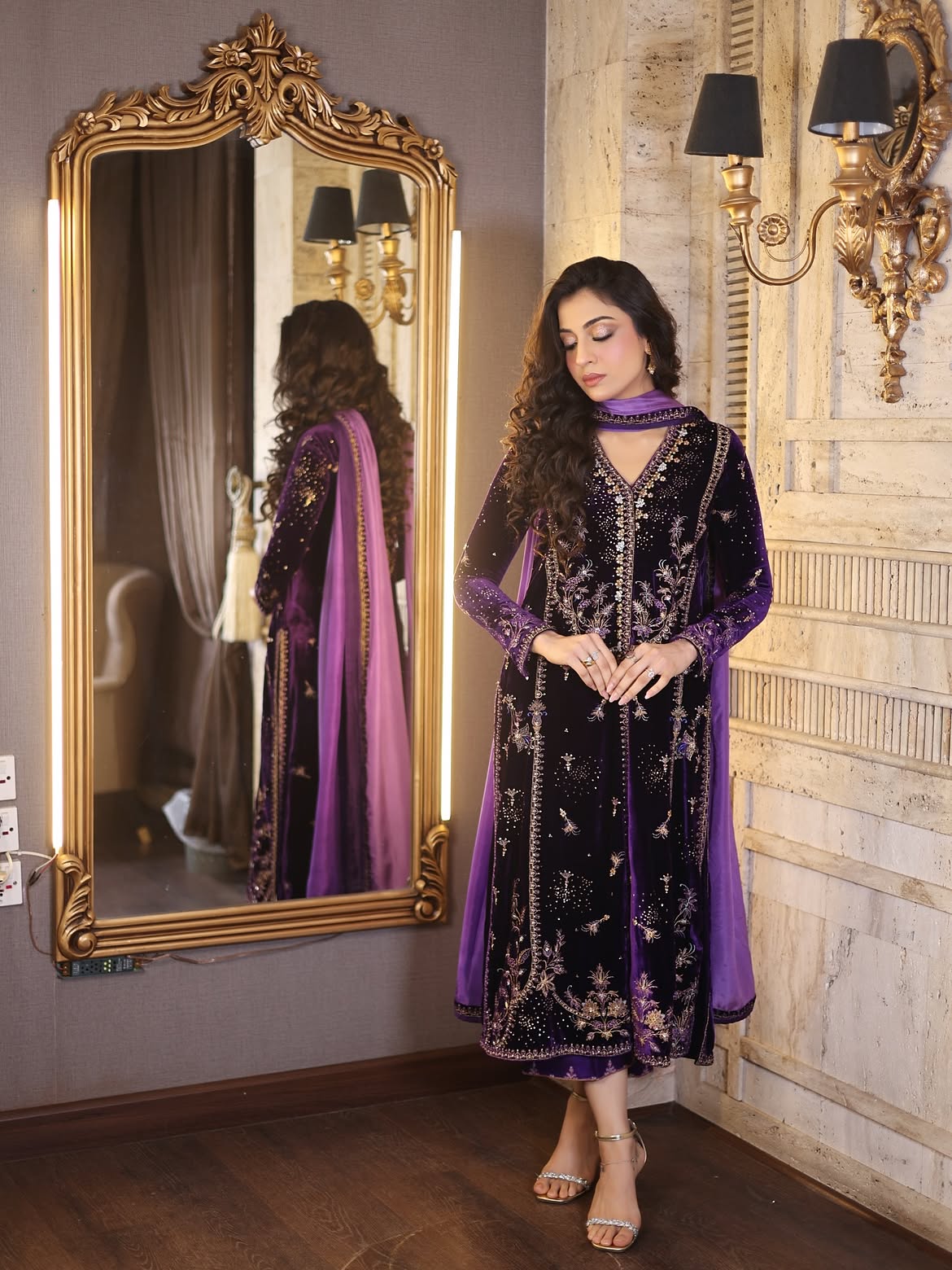Farah talib aziz - Velvet purple