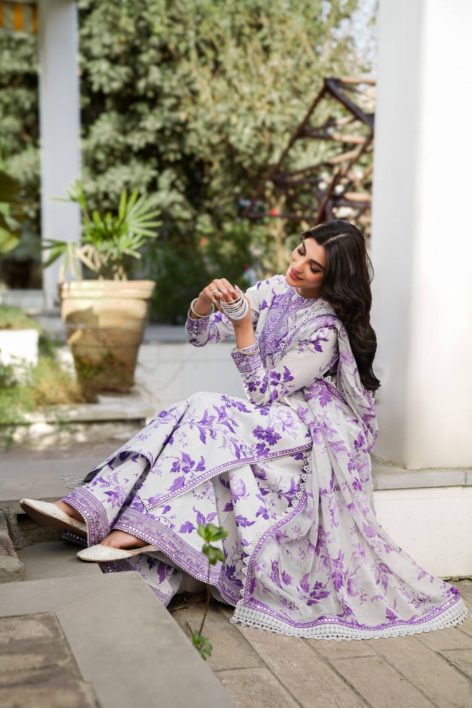 ANEELAS SWISS LAWN