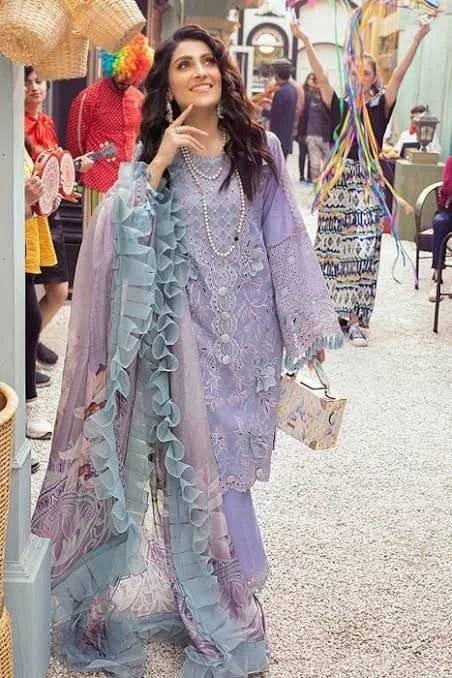 MUSHQ LAWN HEATHER