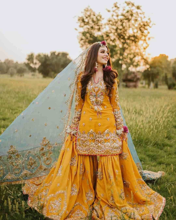 MAYU MEHNDI
