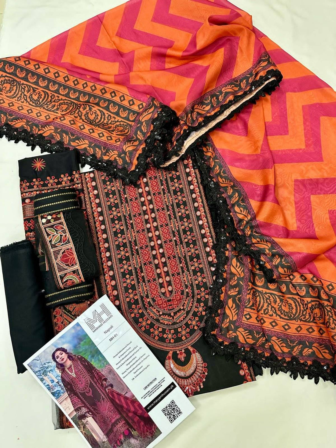 MARYAM HUSSAIN LAWN