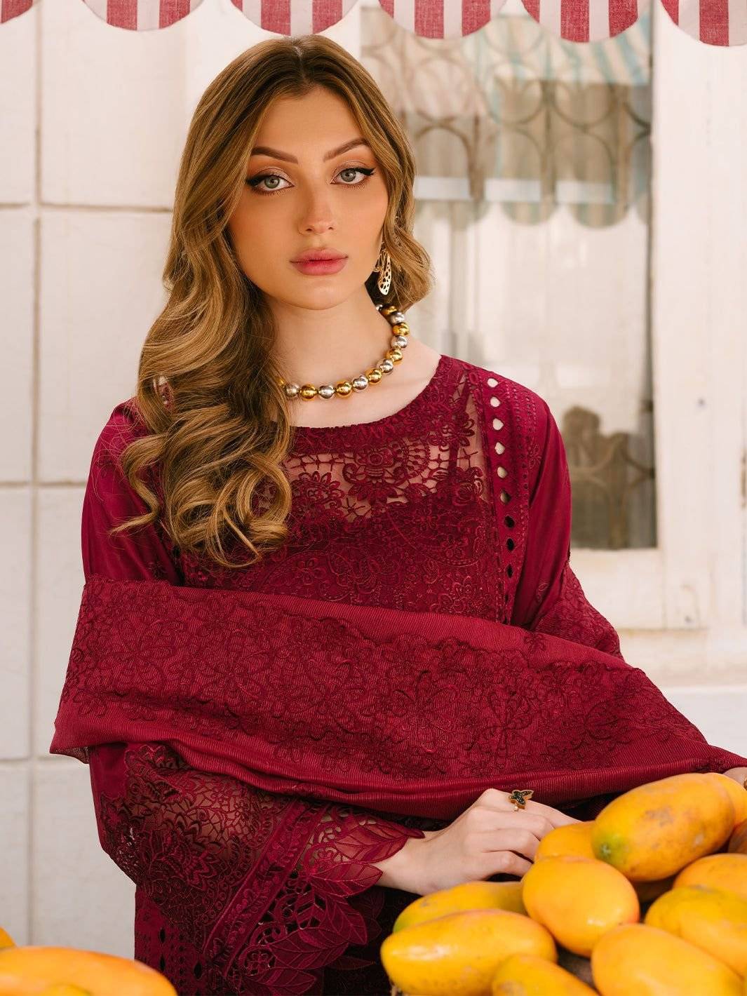 SCARLET MEHROON