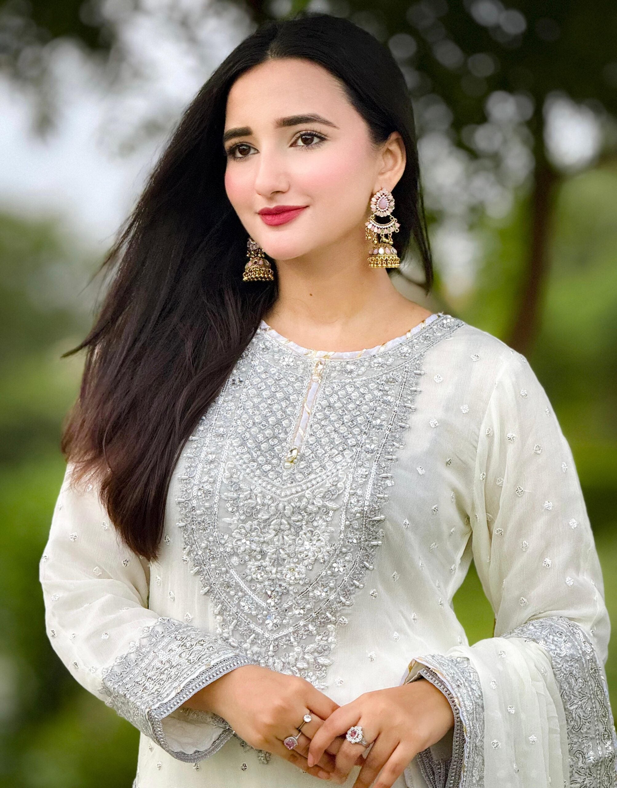 CHANDNI BY SBS WHITE