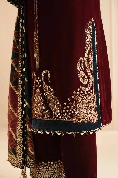 JAZMIN VELVET SANAJAVED