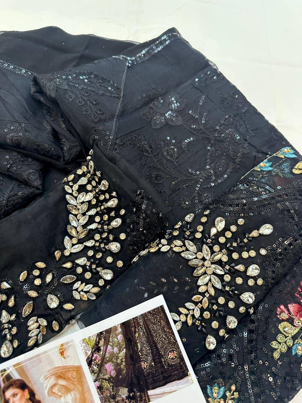 M.B LAYERED BLACK