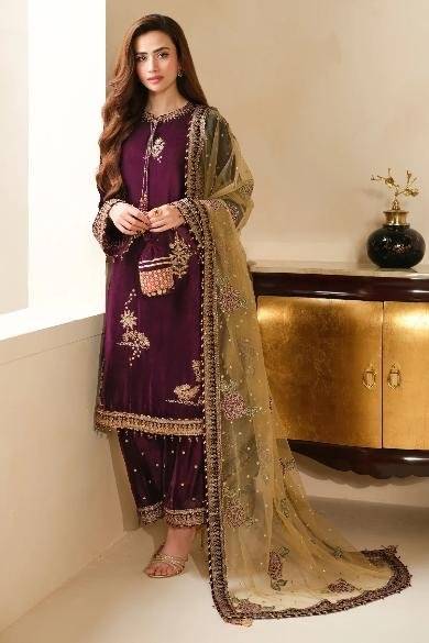 JAZMIN PLUM VELVET