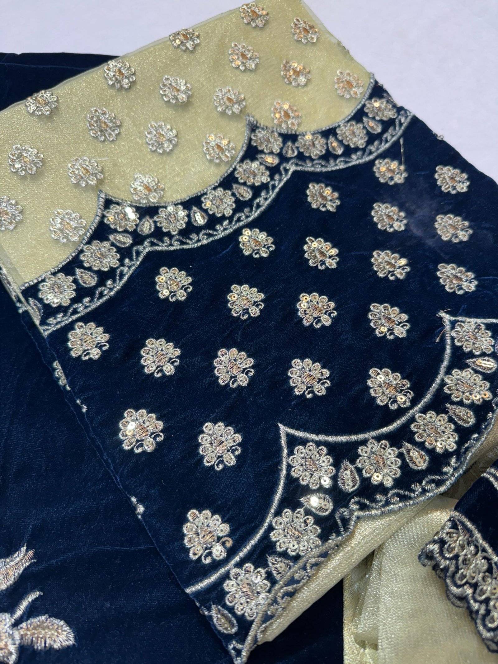 ZAINAB CHOTTANI BROCADE NEW