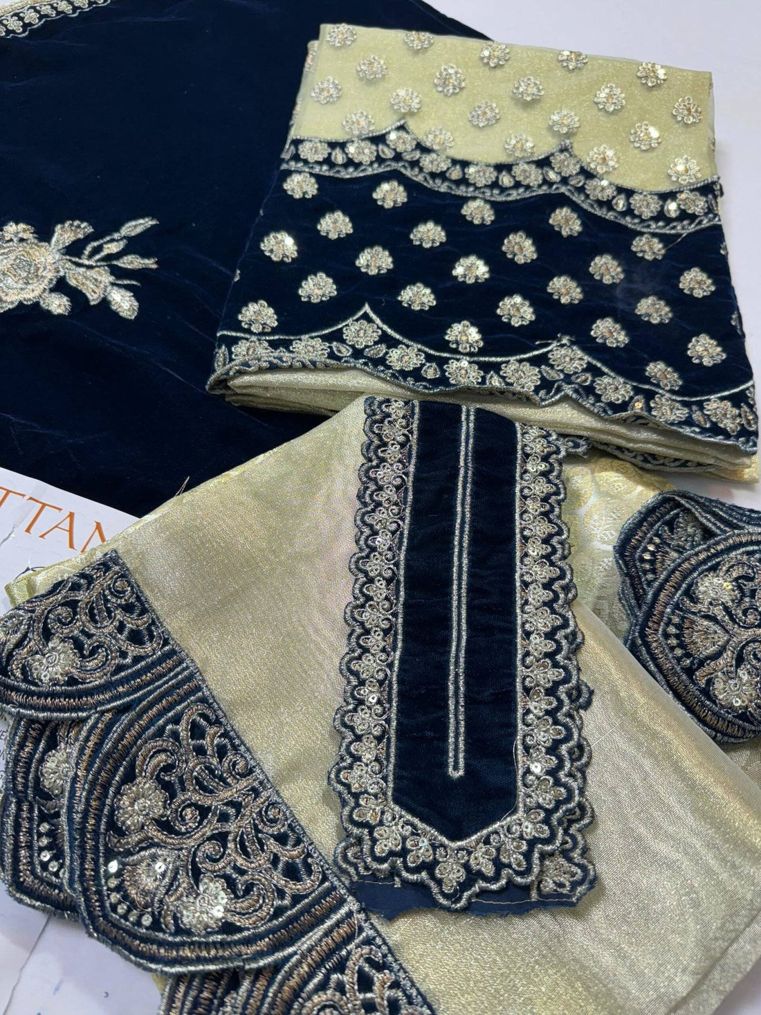ZAINAB CHOTTANI BROCADE NEW
