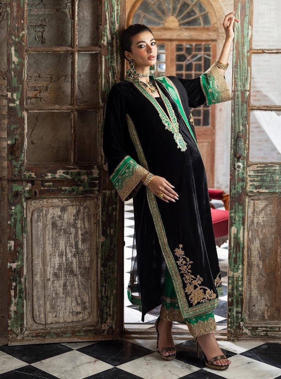 ZAINAB.CHOTANI VELVET Vanya