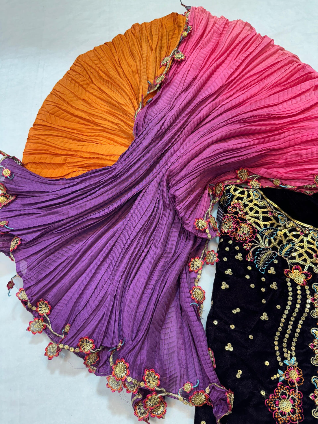 BARQ VELVET (crush multi Dupatta)