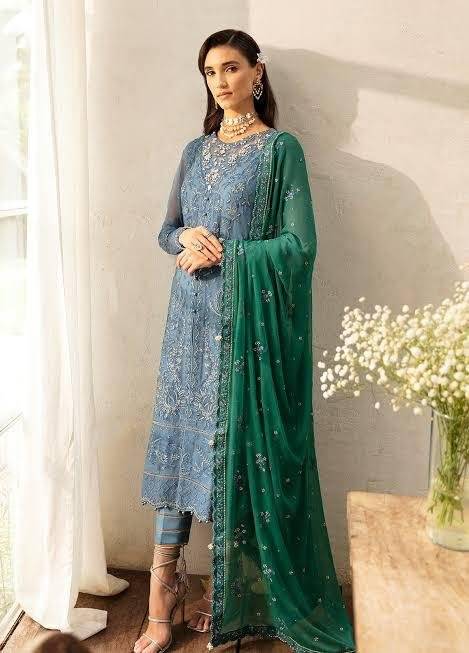 GULAL HELIA GREY