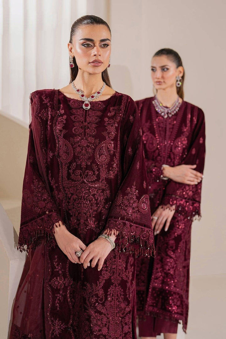BAROQUE MEHROON VELVET DARK