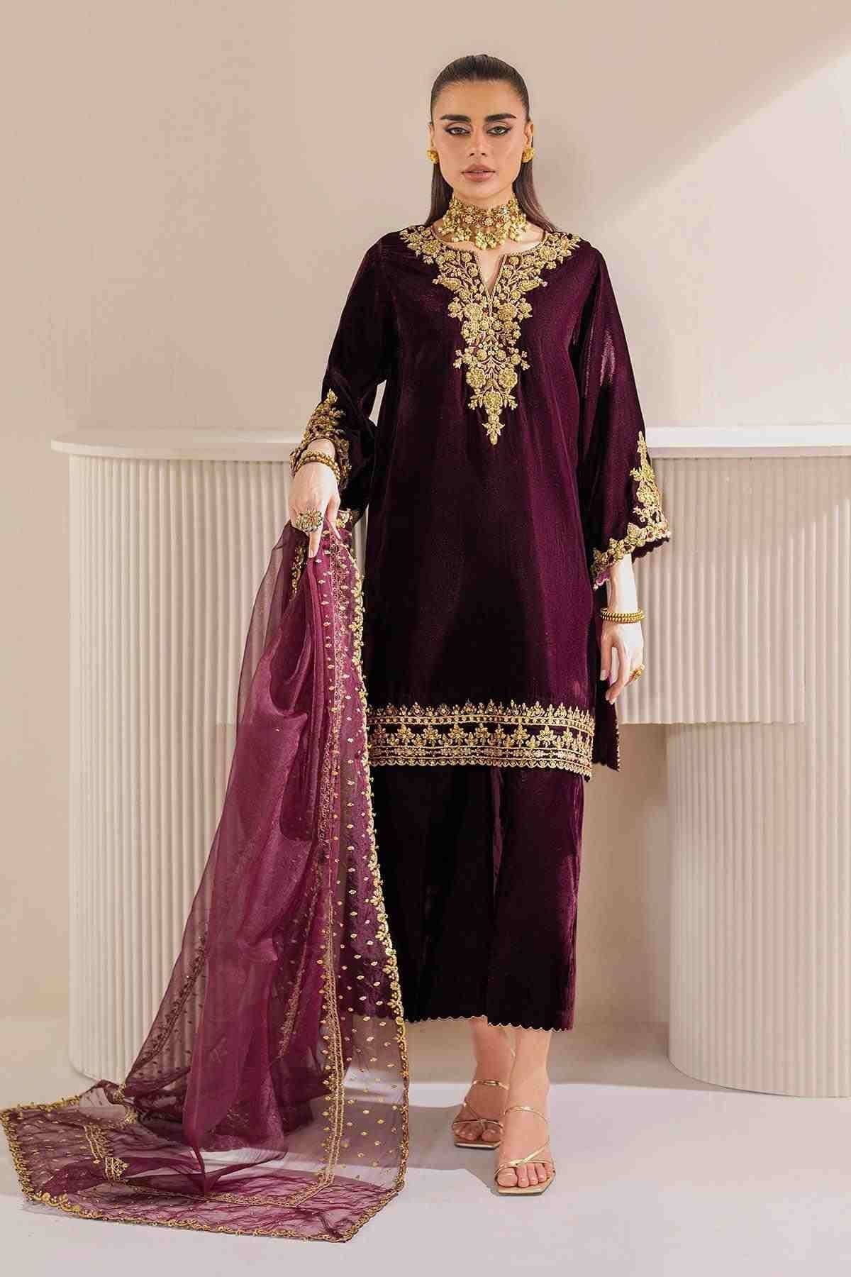 BAROQUE HANDCRAFT VELVET