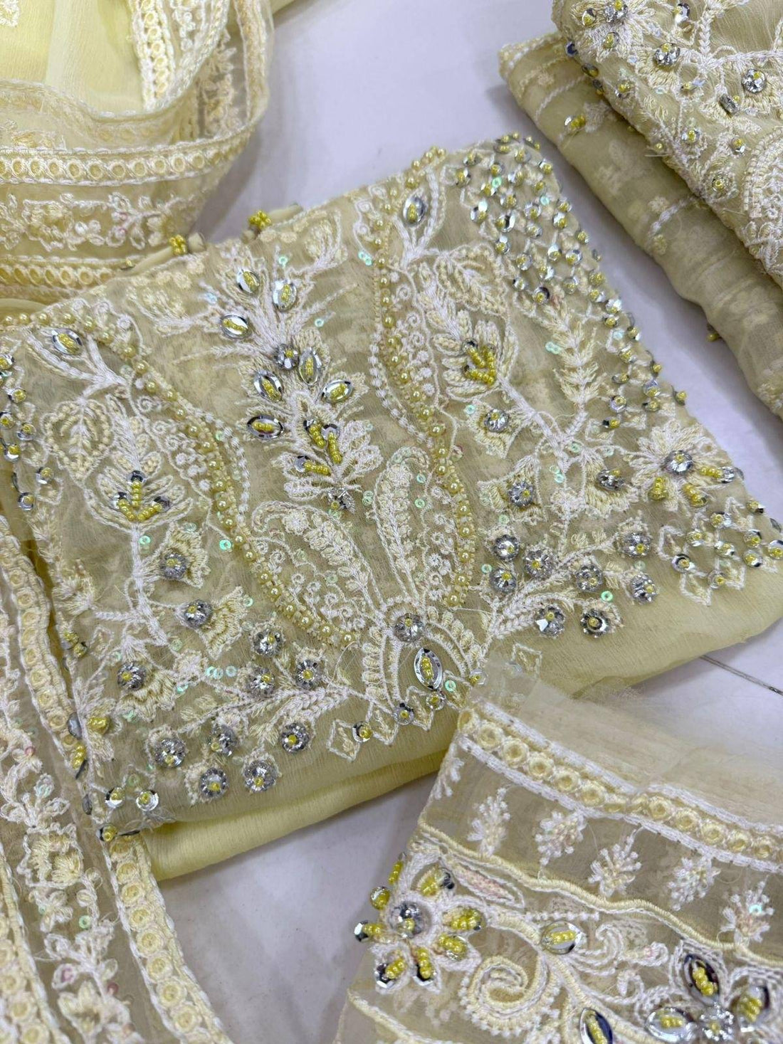 GULAAL CHIFFON BUTTER