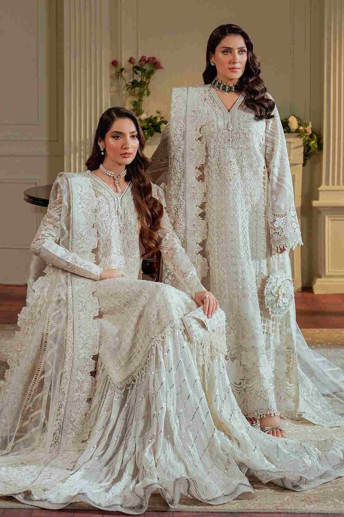 BAROQUE CHANTELLE 25-White