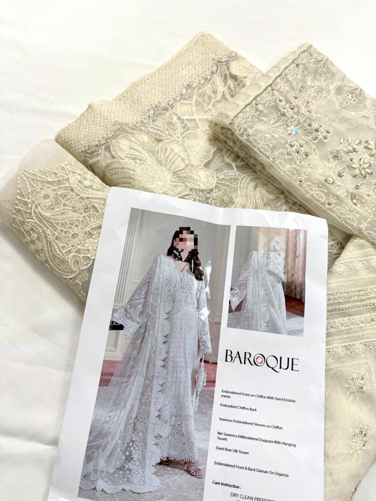 BAROQUE CHANTELLE 25-White