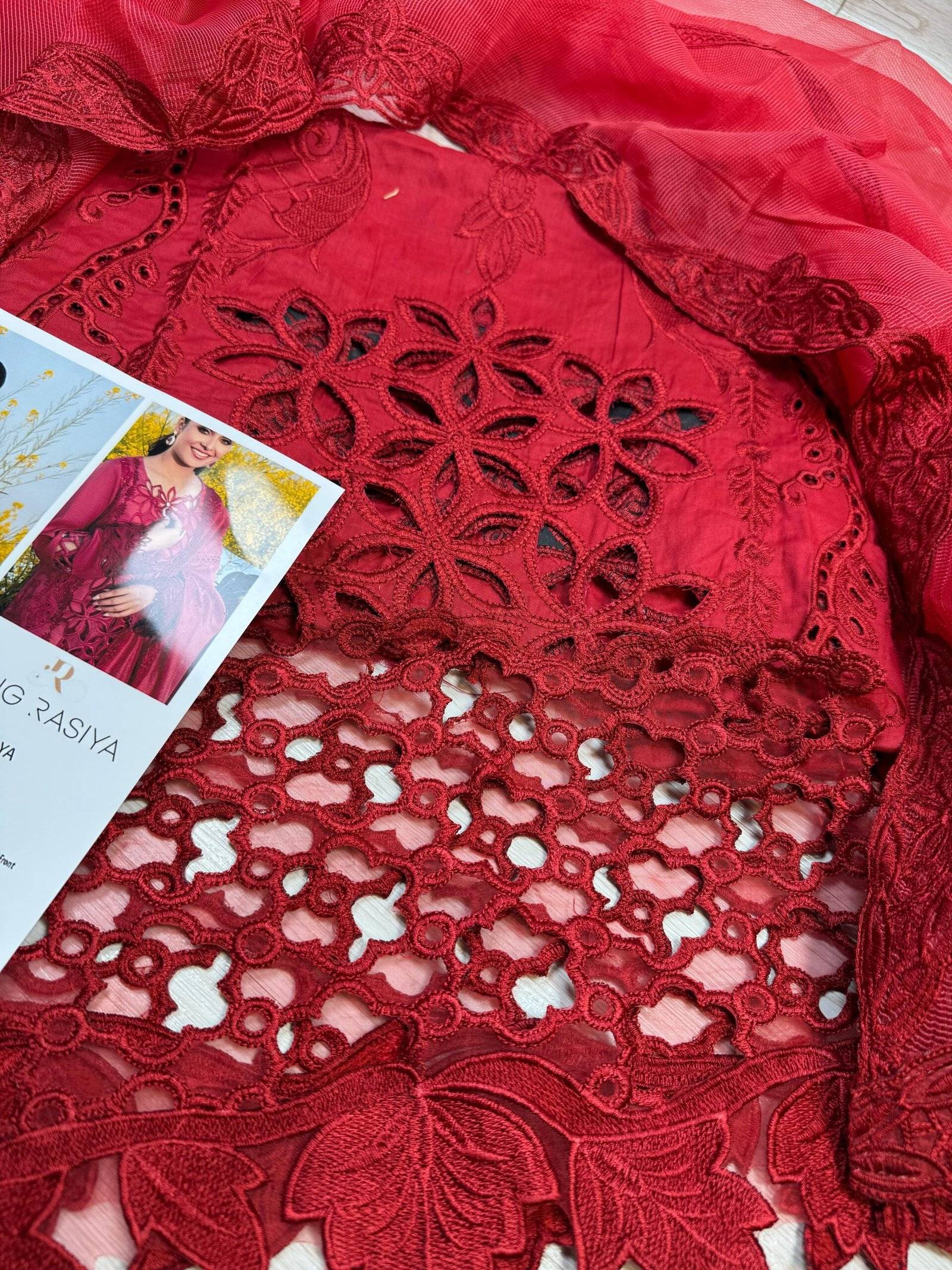 RANG RASIA KI LAWN || MAYA RED || EID K DESIGNS