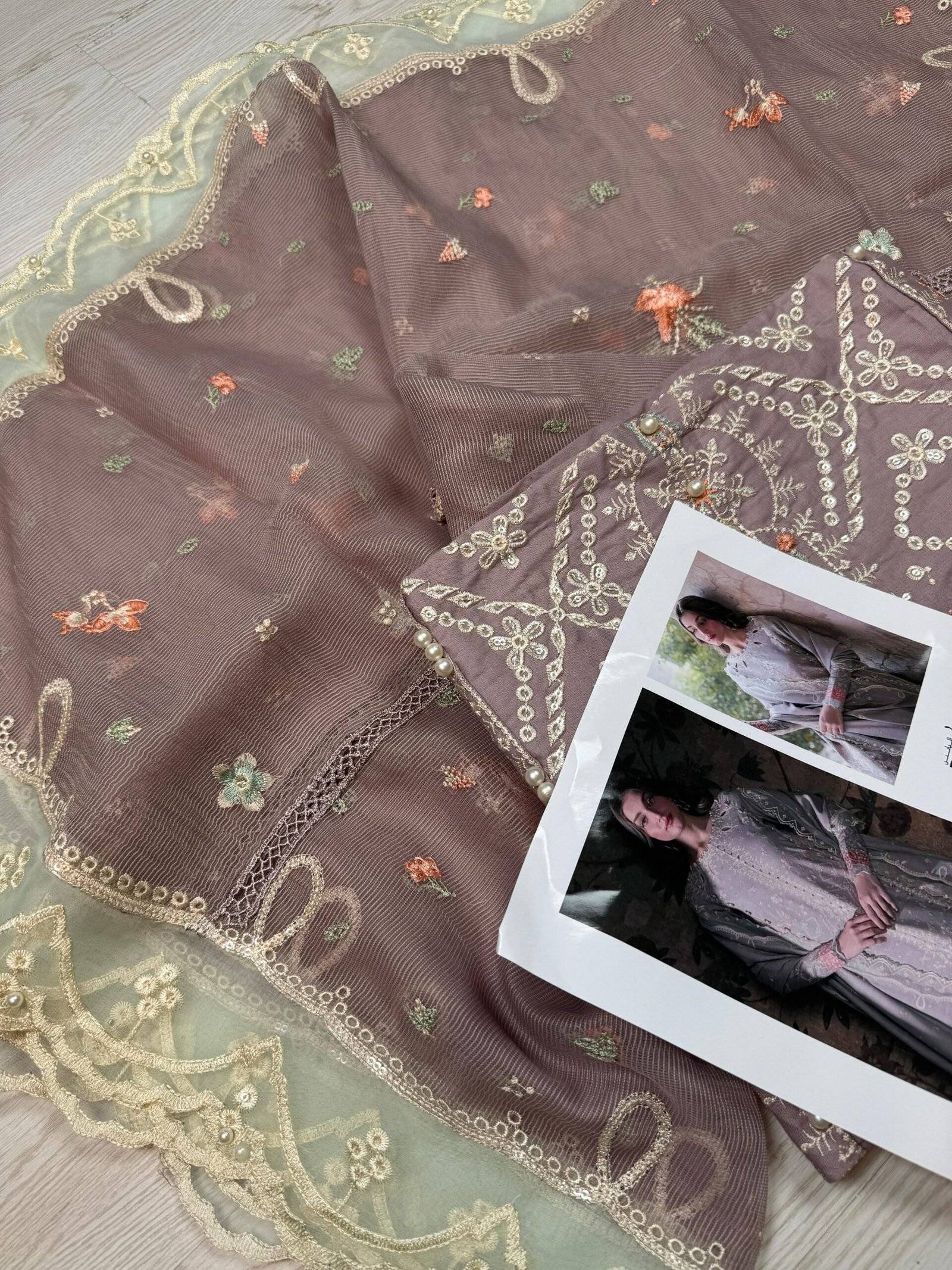 BINILYAS Heather lawn