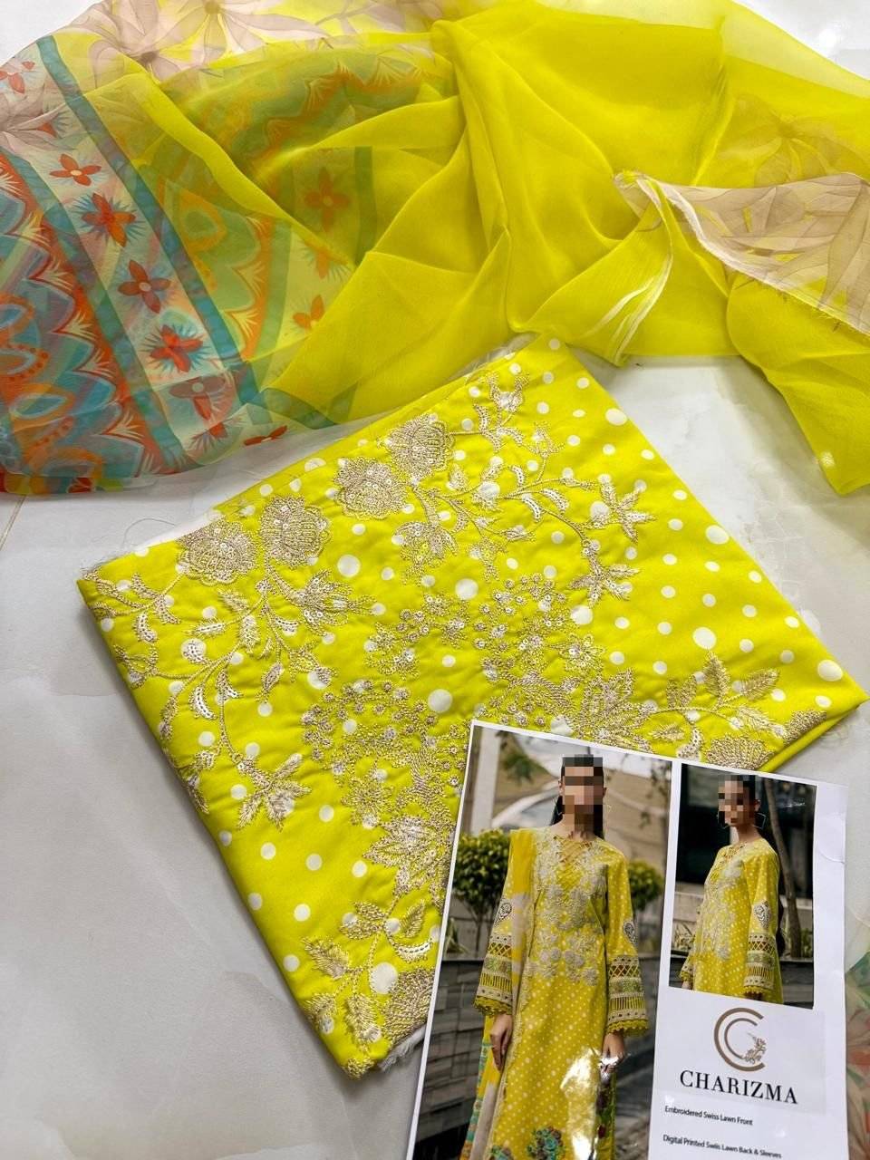 CHRIZMA SWISS LAWN IN POLKA LIME