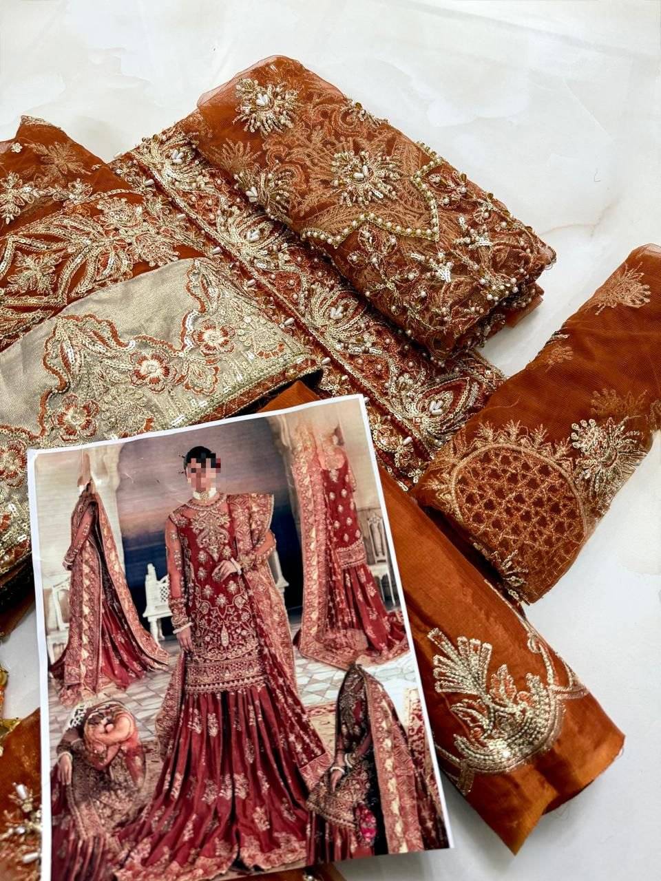 AFROZEH RANGREZA GARARA