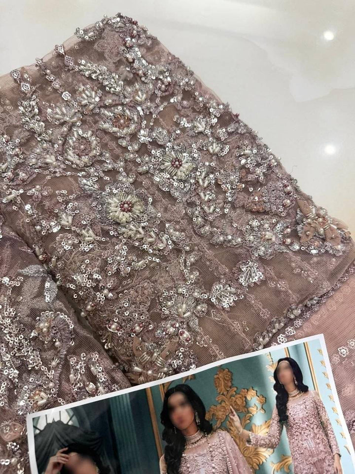 MUSHQ NOORE - Tpink