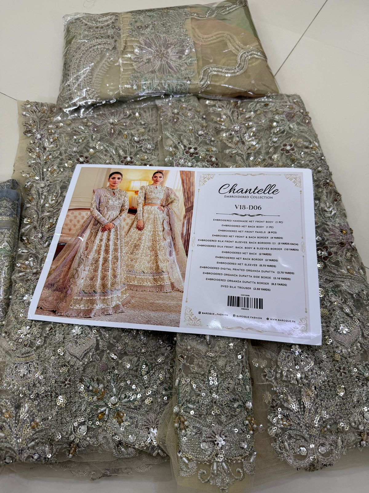 BAROQUE CHANTELLE- D06