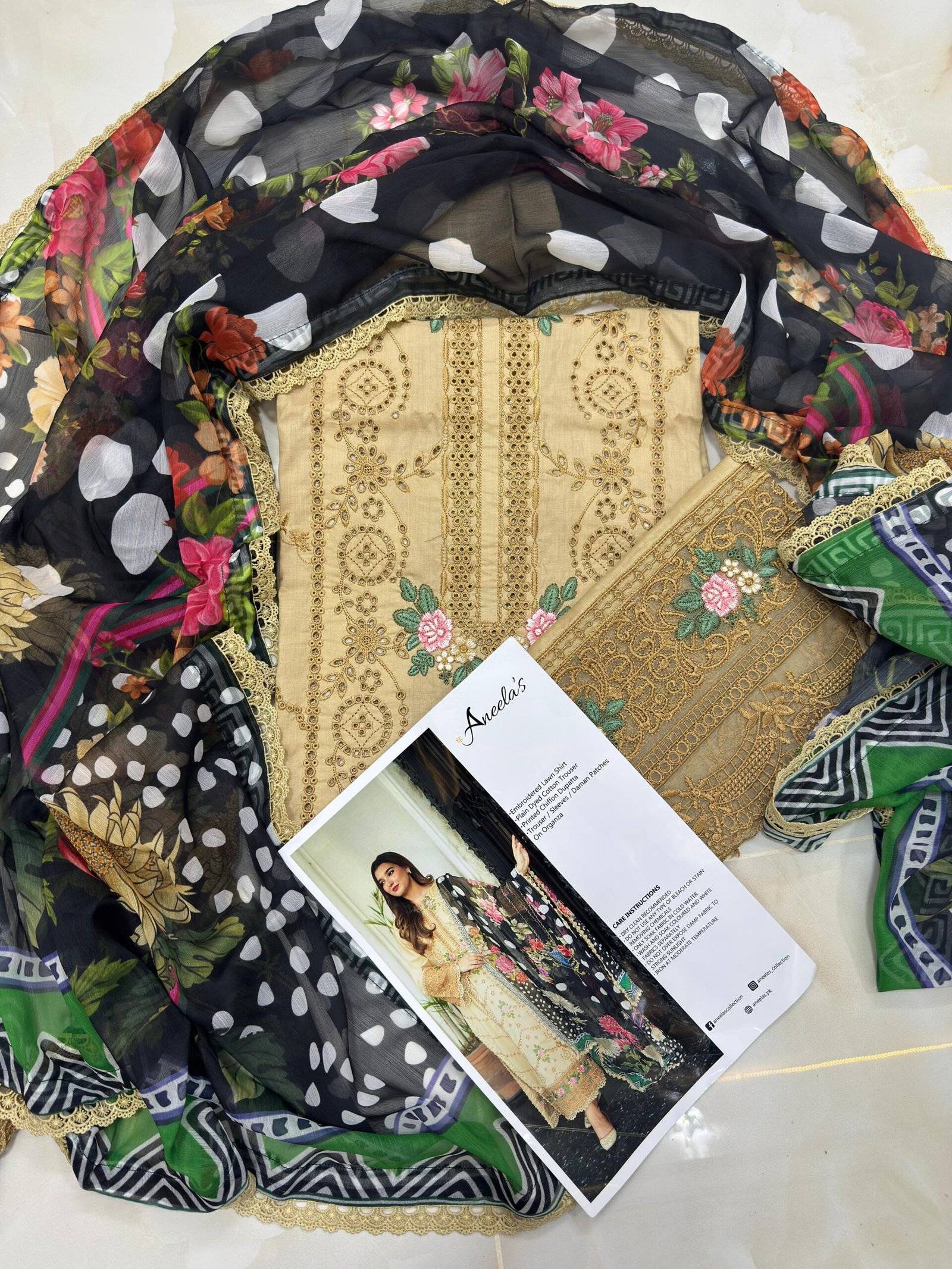 ANEELA’s LAWN - beige Polo