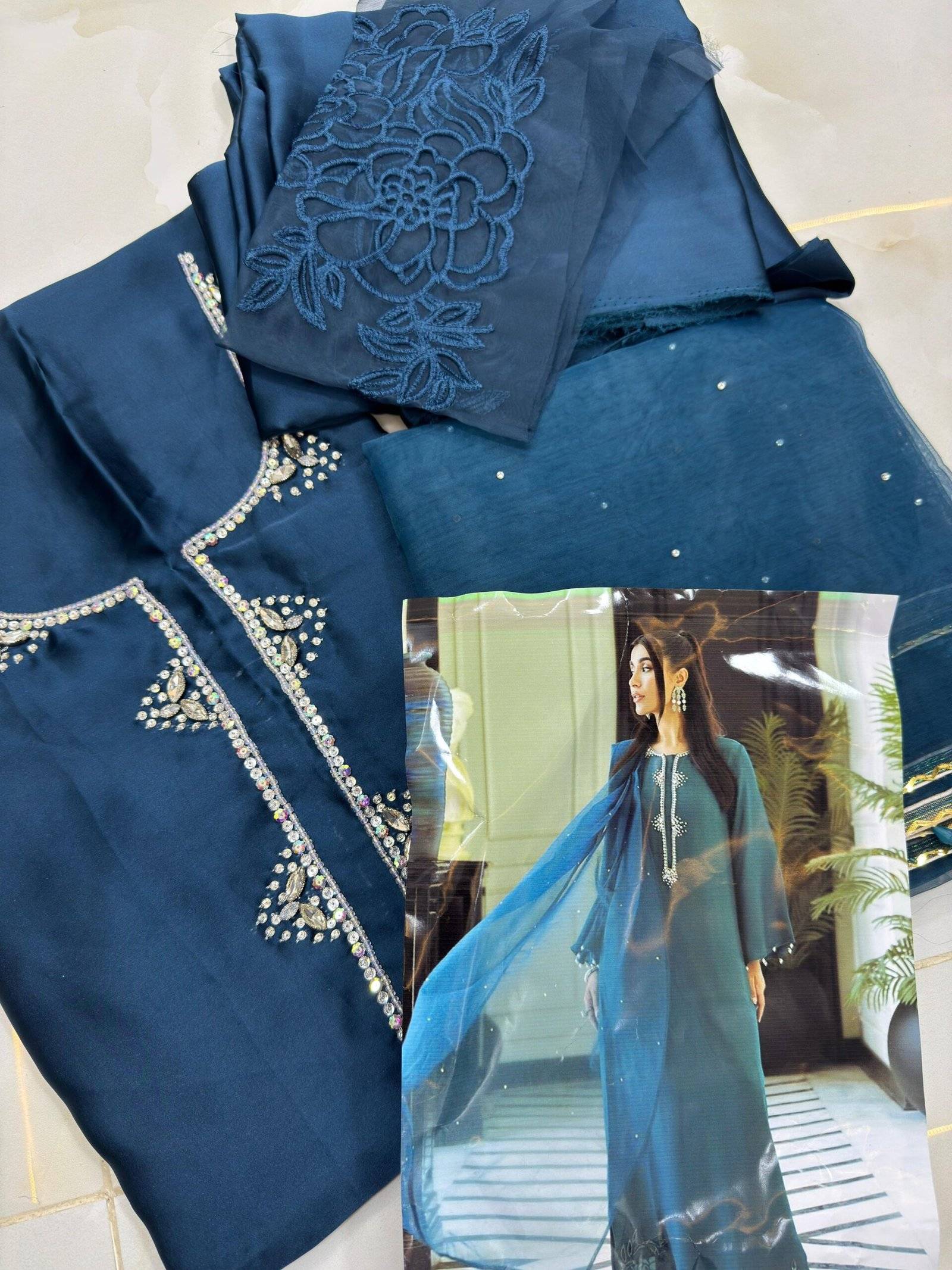 LULUSAR SILK - Solid Zinx