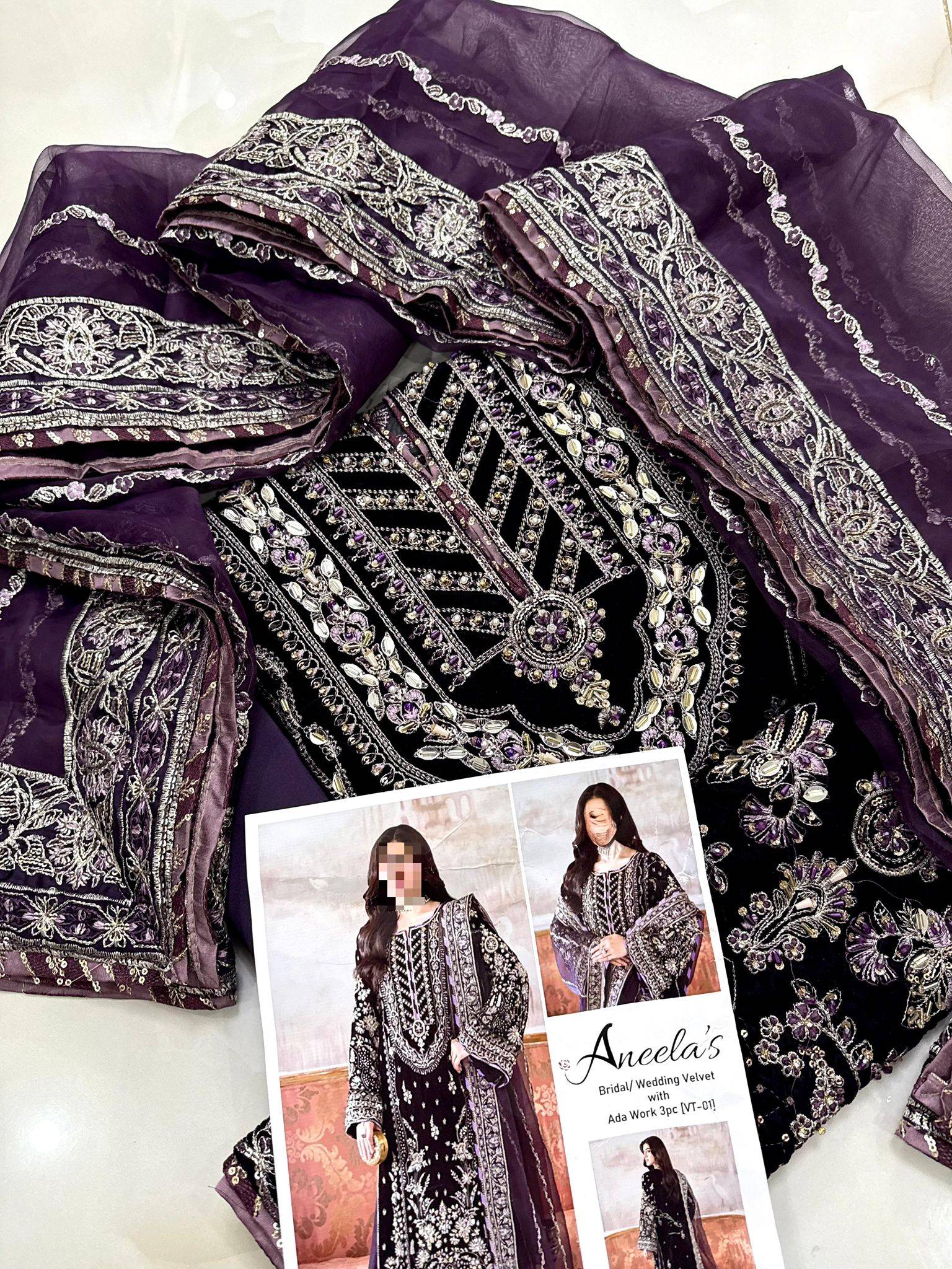 Aneela’s Plum Velvet 08