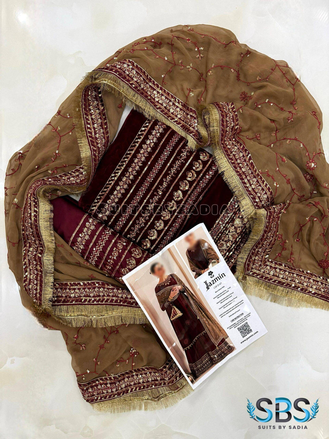 JAZMIN Velvet- mehroo Gold