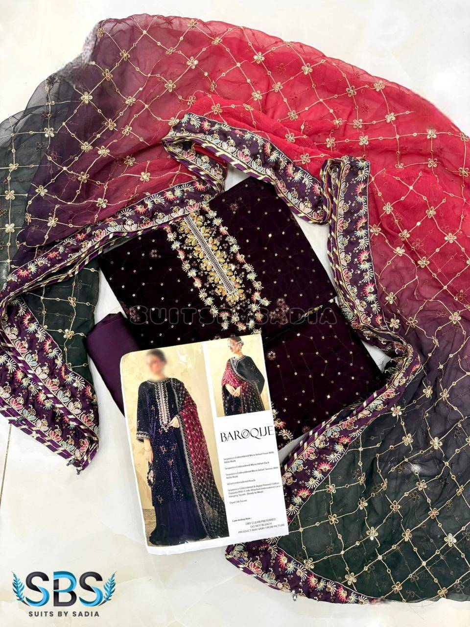 BAROQUE VELVET - VELVETY COLE