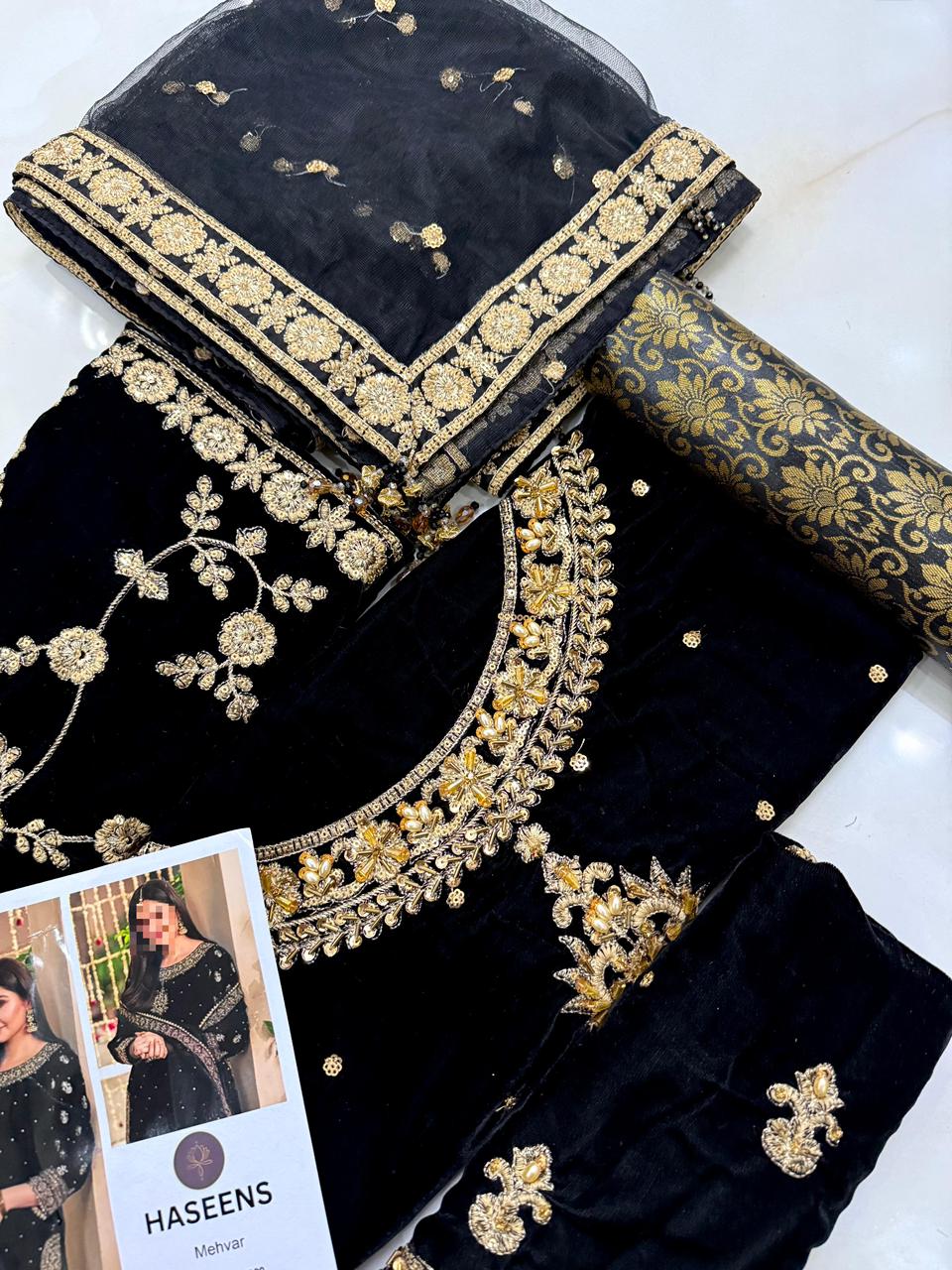 Haseen’s - Velvet Durefishan gold