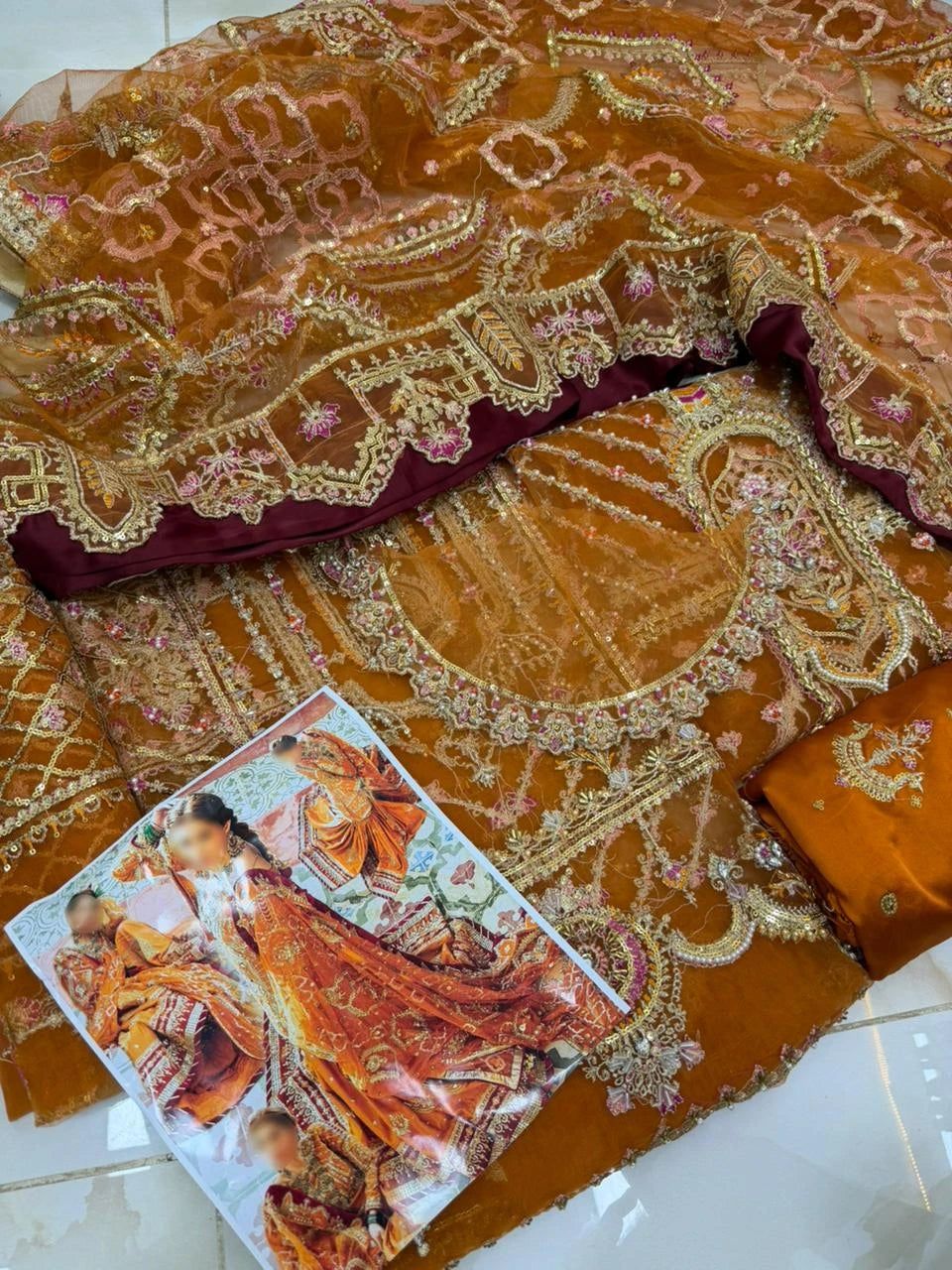 MOHSIN NAVEED RANJHA - Mahira dholki