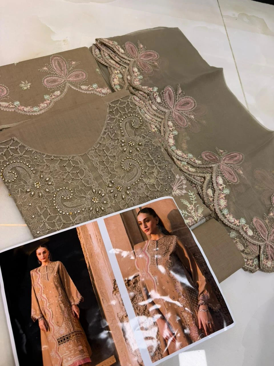 Bin ilyas lawn - Brown 26