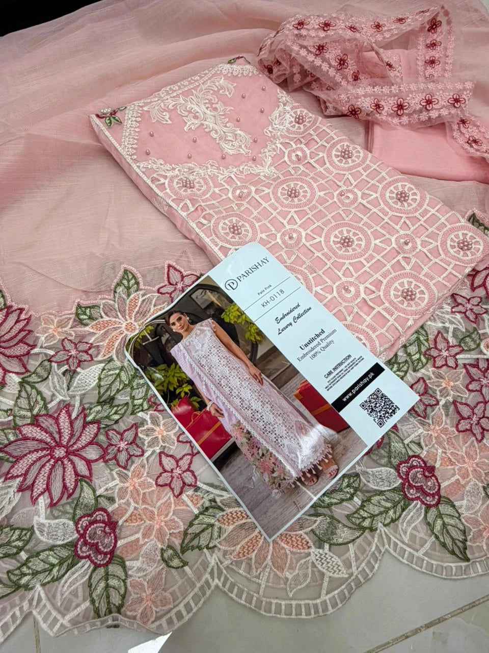 Parishay - IQRA lawn pinkies