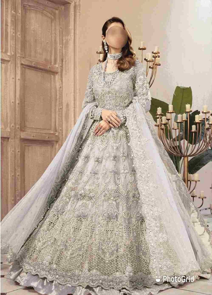 M.B Grey COUTURE