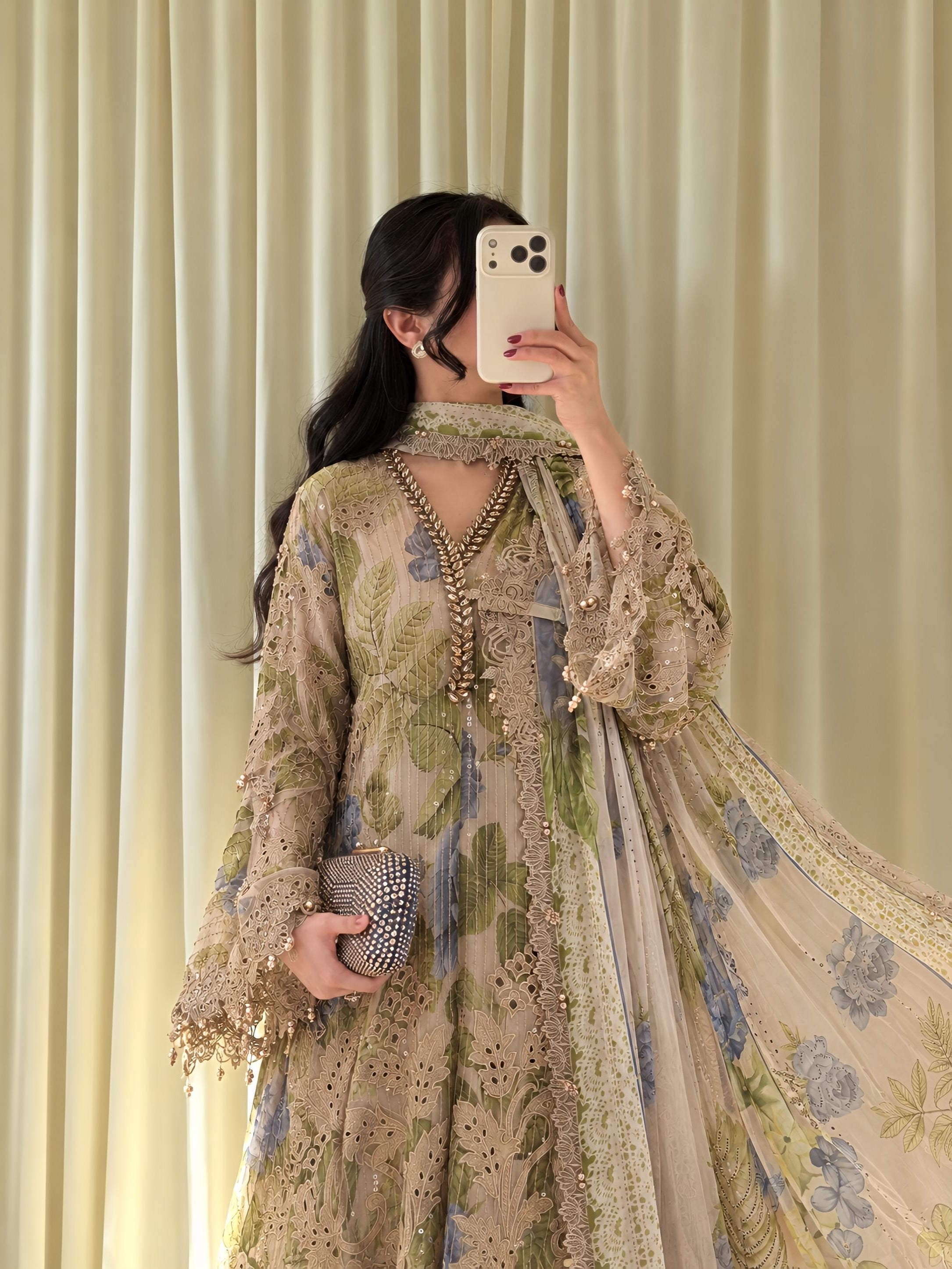 Warm beige - Chiffon Tea