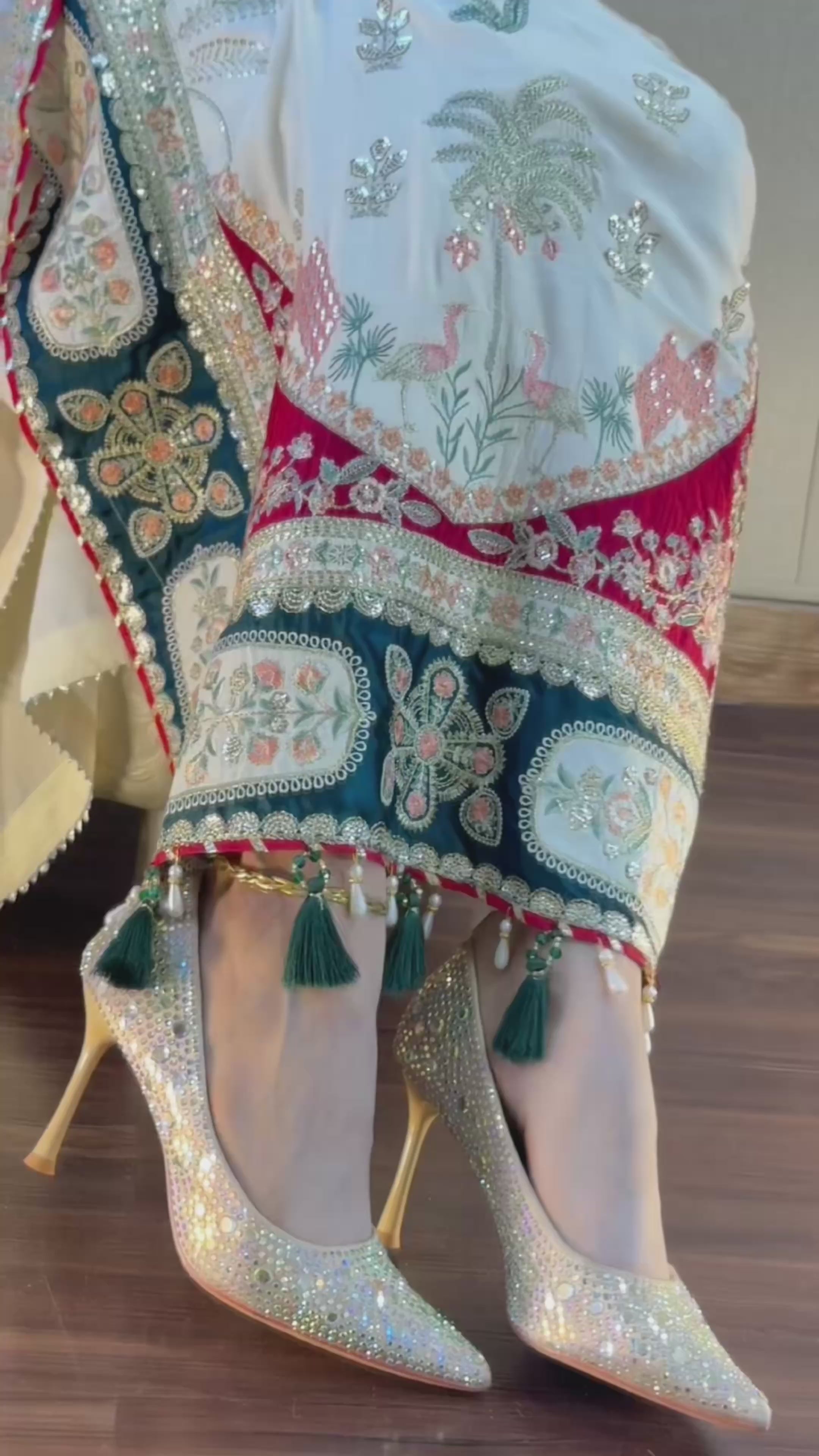ETHNIC KAFTAN - beige READY TO WEAR