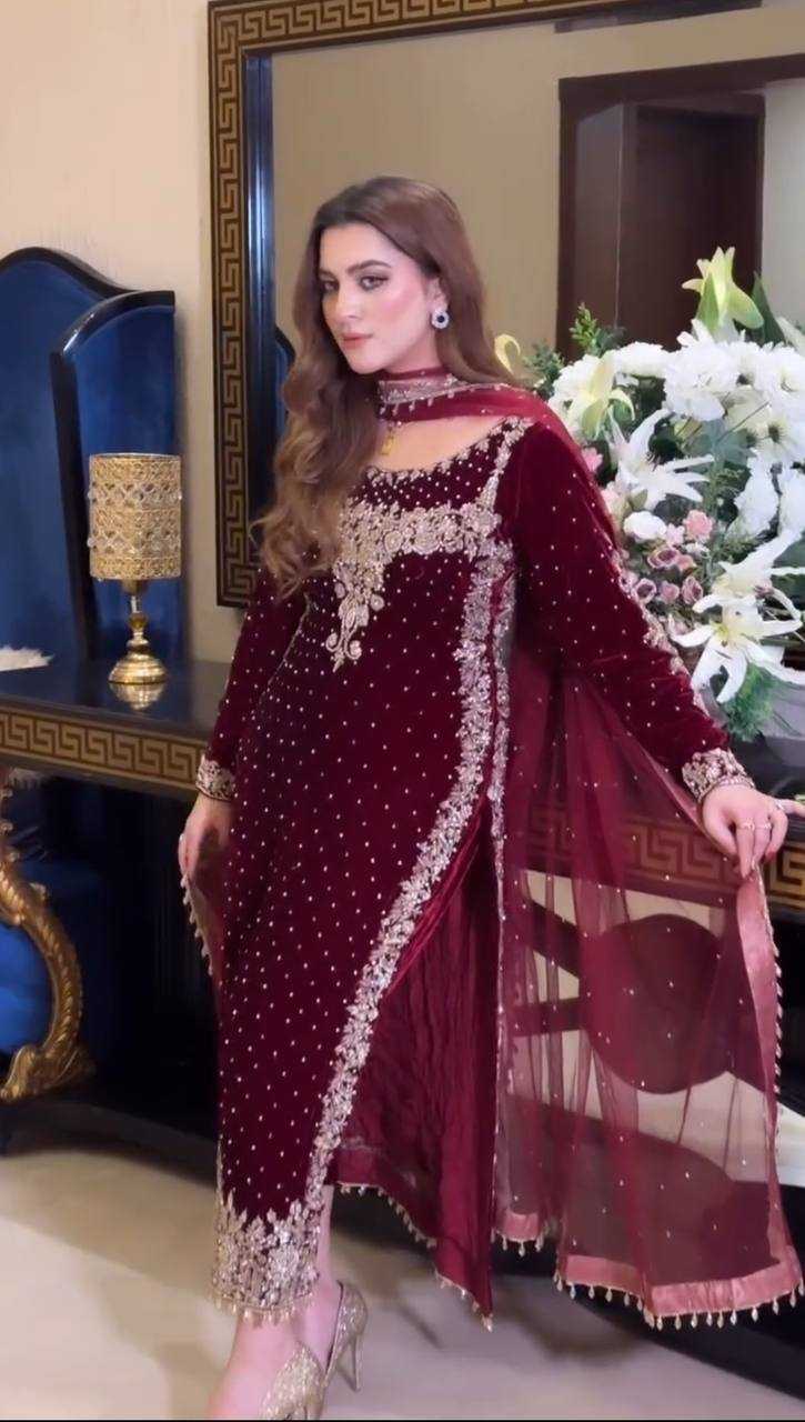 GARNET - Mehroon Velvet